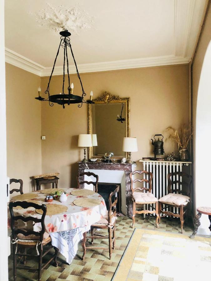 캐롤 Le Vieux Manoir B&B 외부 사진